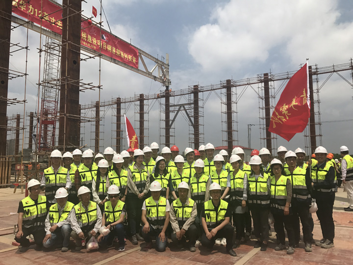 1496426923757810.jpg 4-項(xiàng)目組成員合影留念.jpg